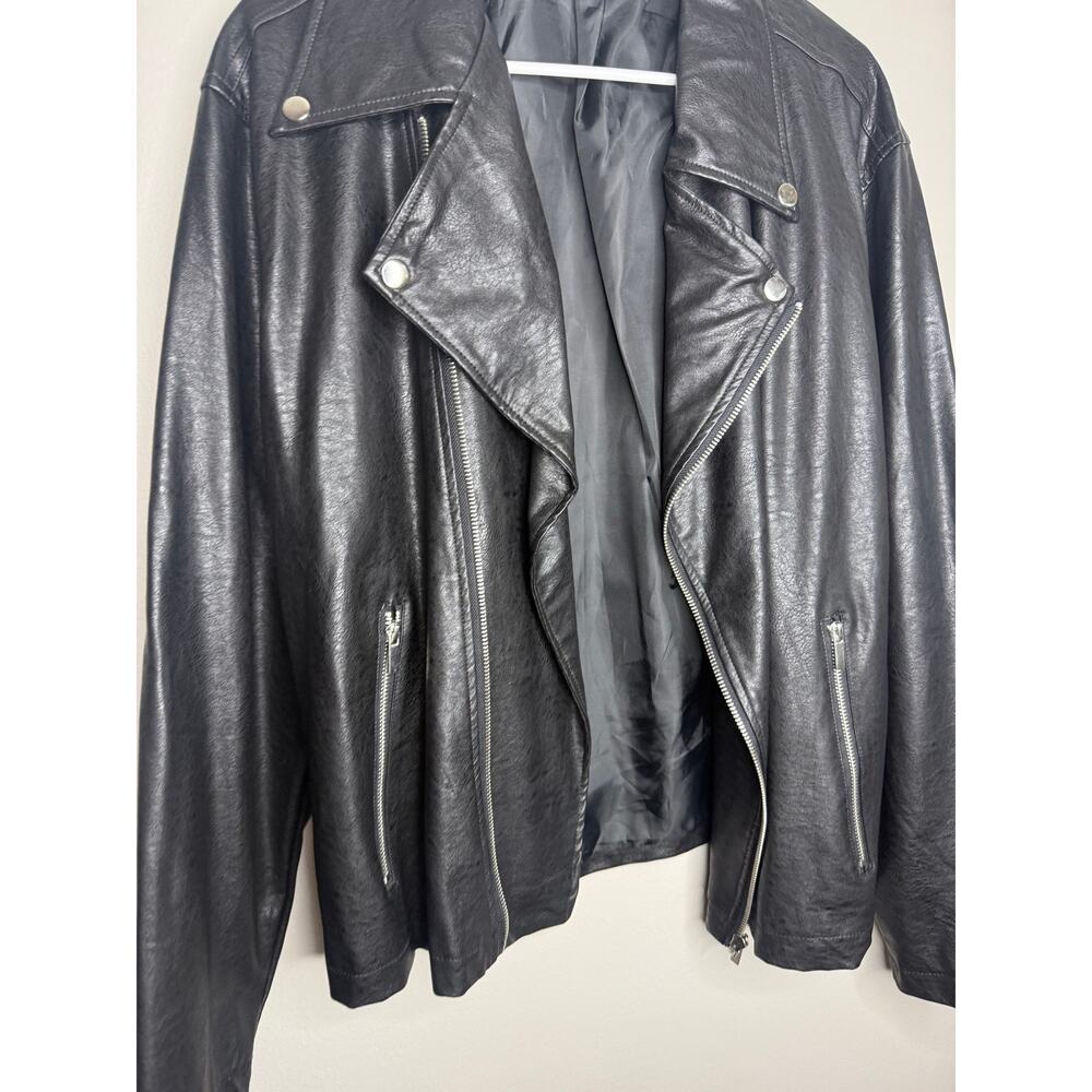 Archie Comics Riverdale South Side Serpents Faux Leather Moto Jacket Halloween - Picture 5 of 8